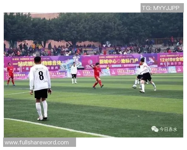 足球明星慷慨解囊为中国慈善事业贡献力量